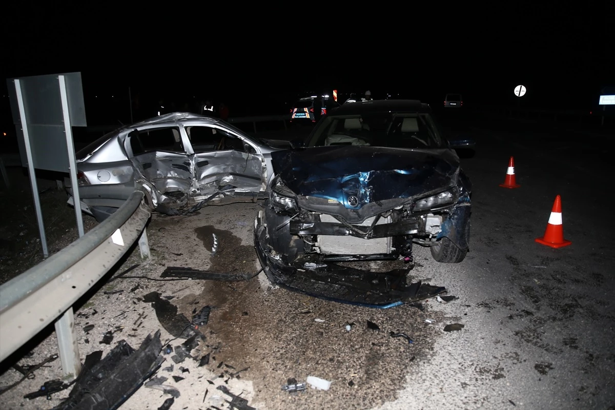 Diyarbakır'da Otomobil Kazası: 1 Ölü, 3 Yaralı